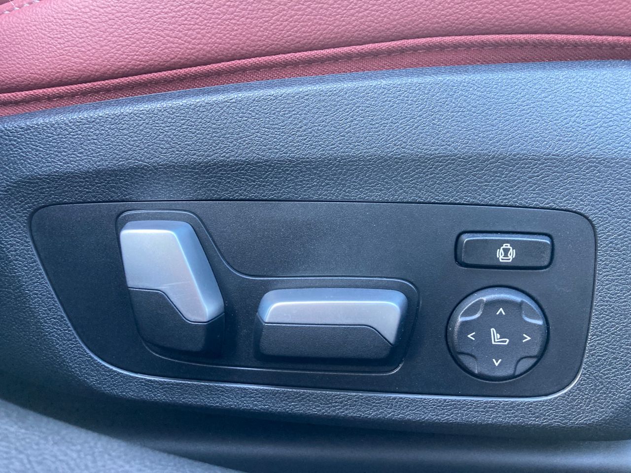 G21 320i RHD