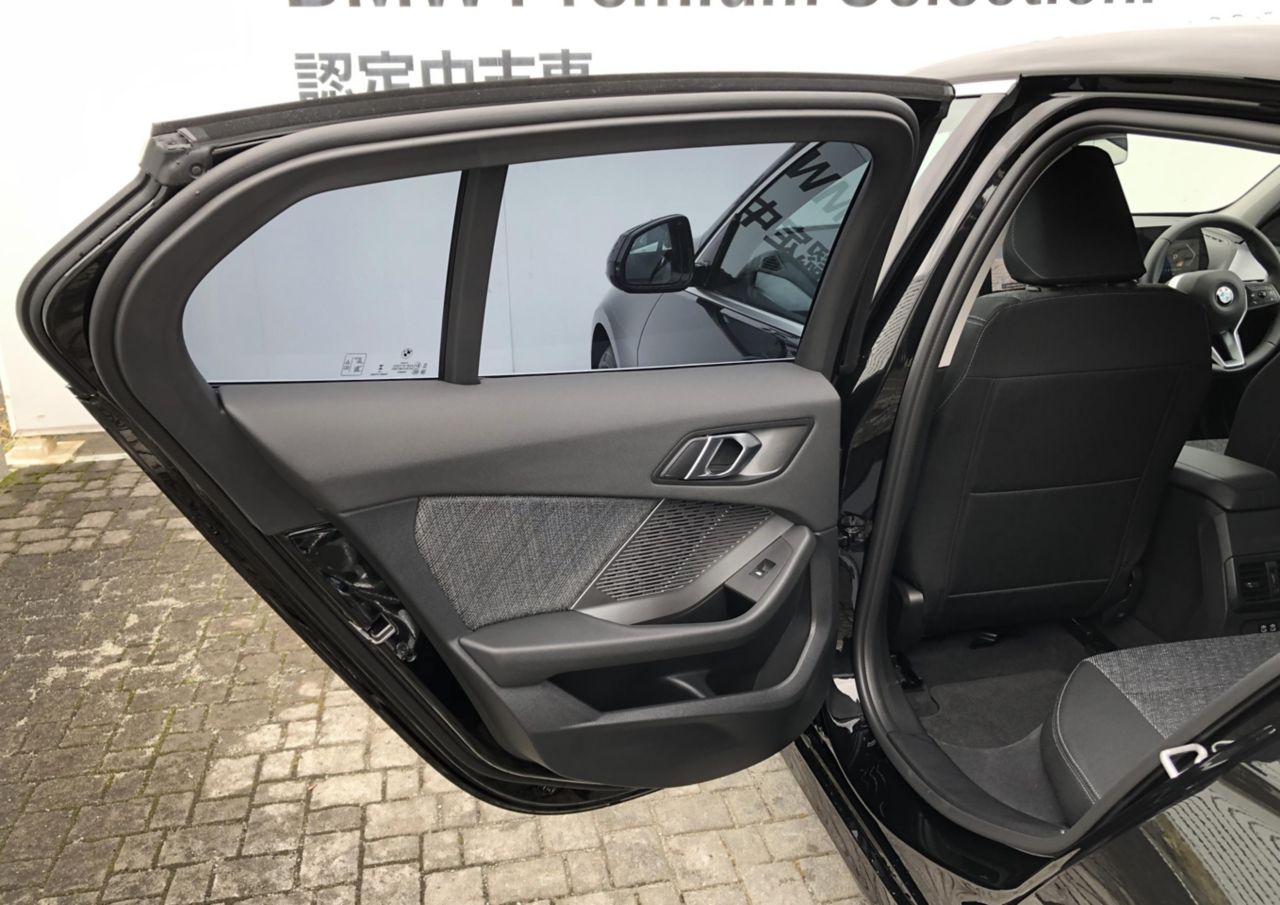 120 Sport Sports Hatch