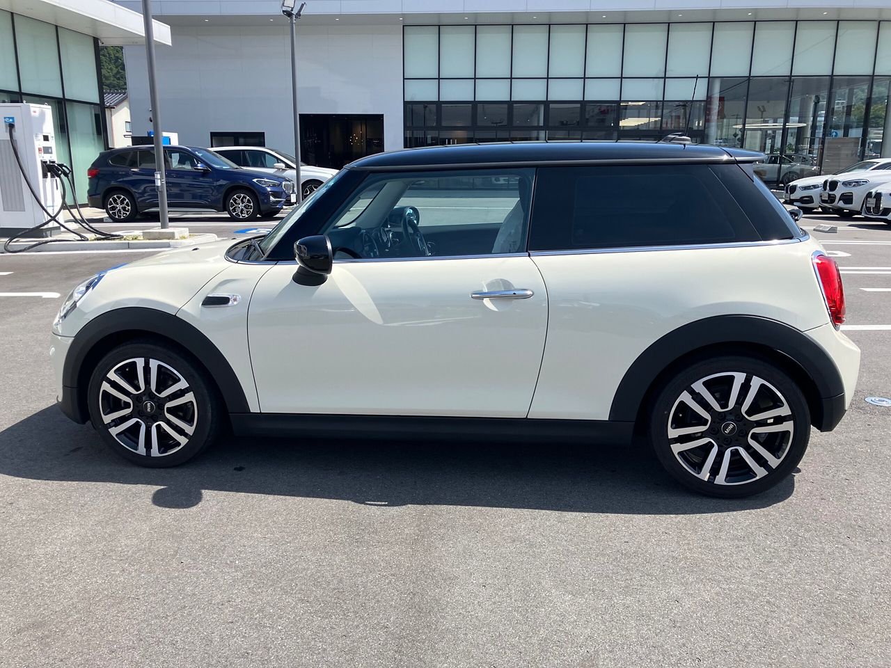 F56 MINI Cooper 3-Door Hatch LCI