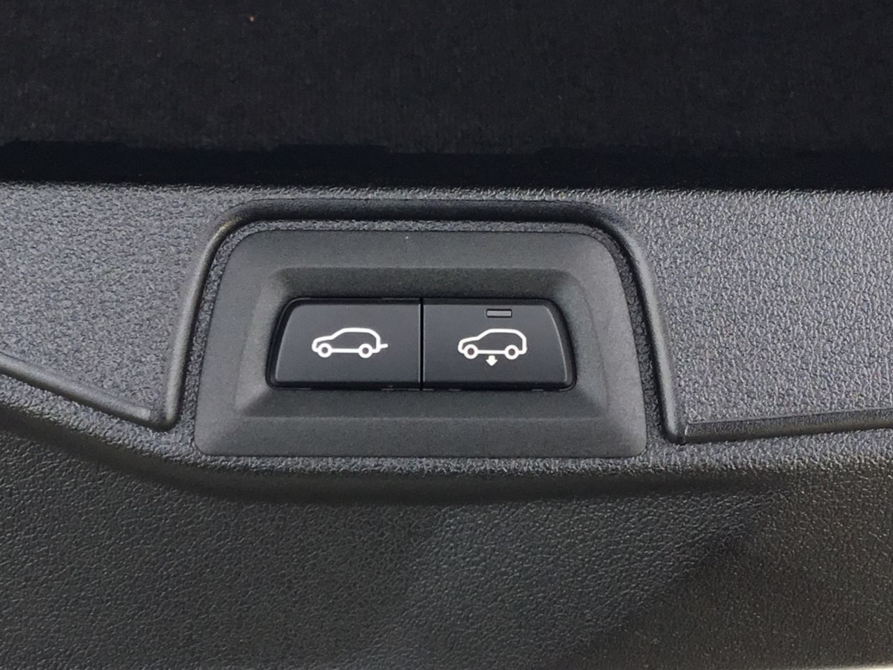X5 xDrive40d RHD