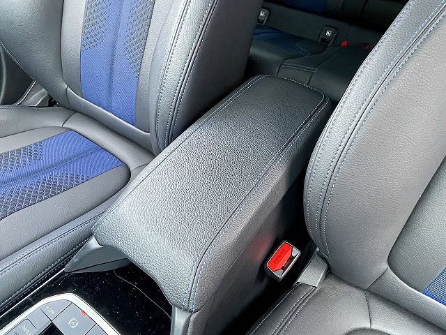 F40 118d Sports Hatch 5-door B47 2.0d