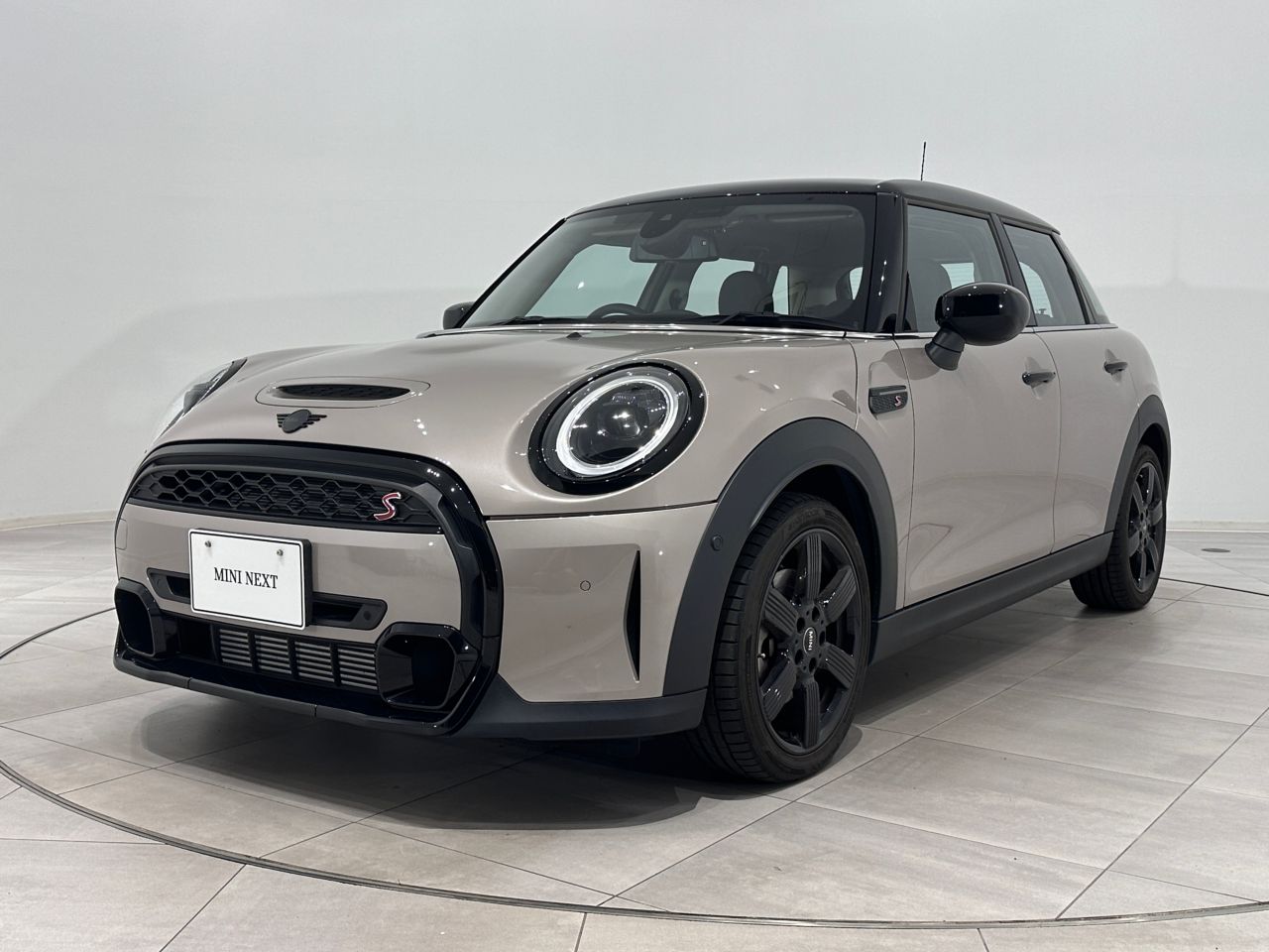 MINI F55 SD