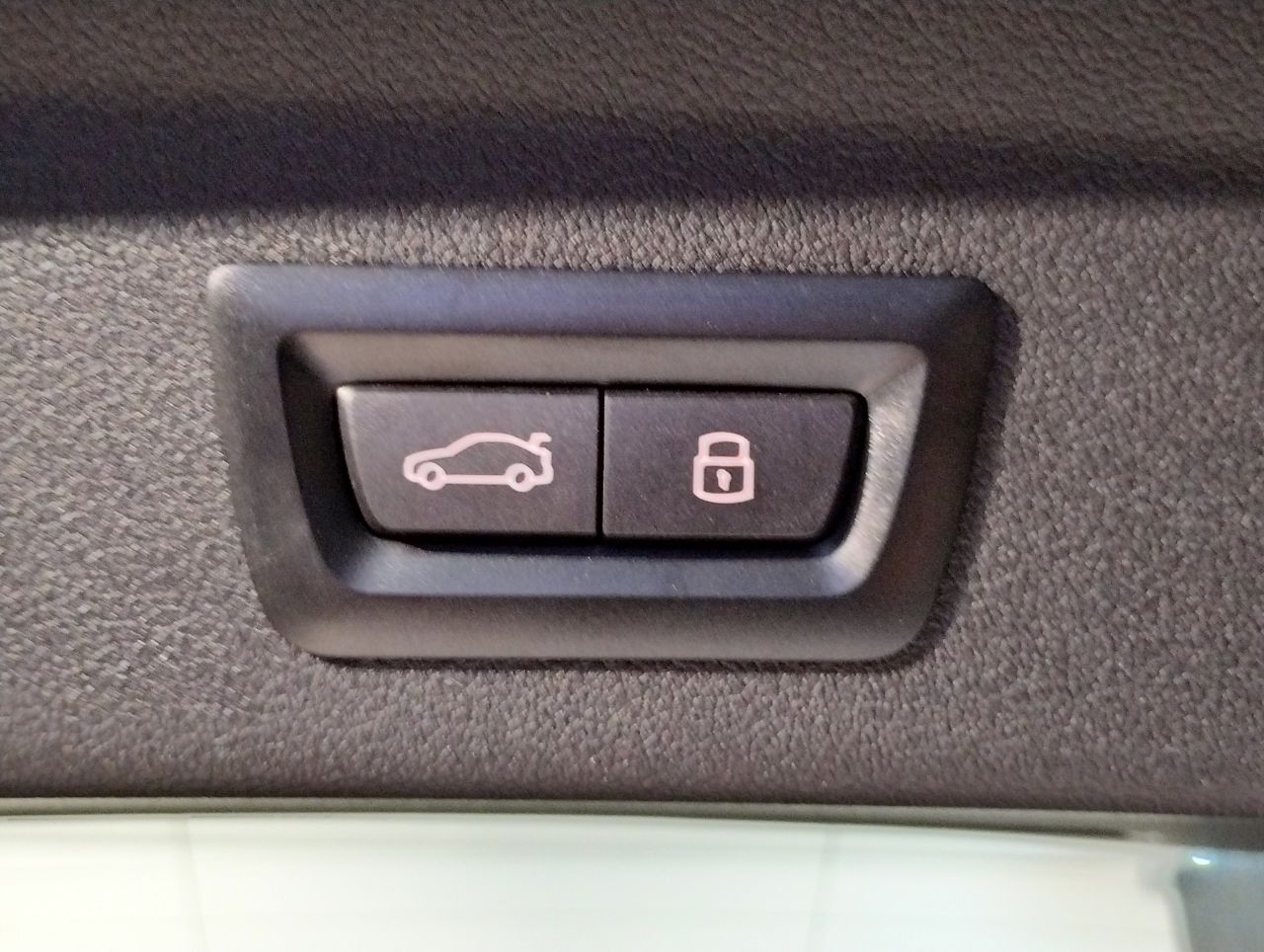 F40 118d Sports Hatch 5-door B47 2.0d