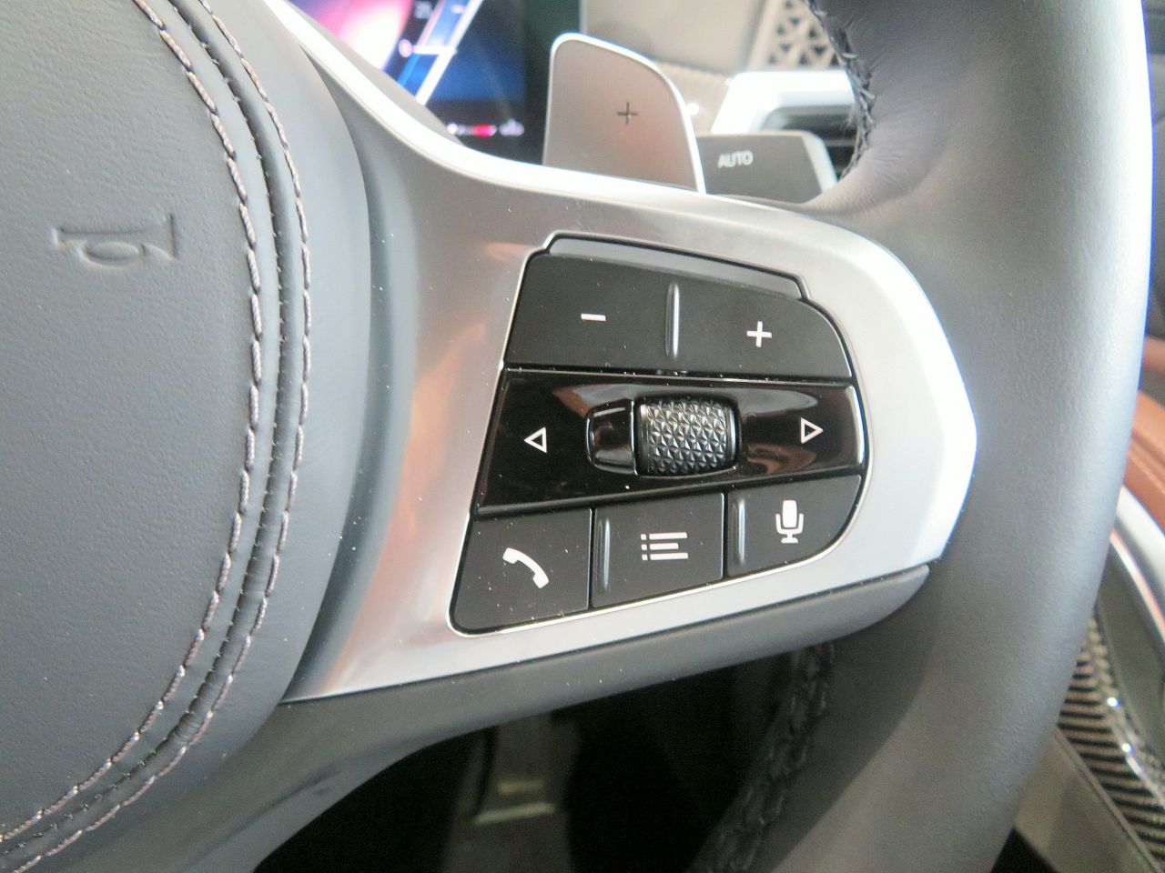 X6 xDrive30d M Sport RHD