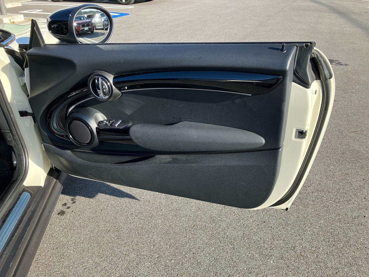 MINI Cooper F56 RHD