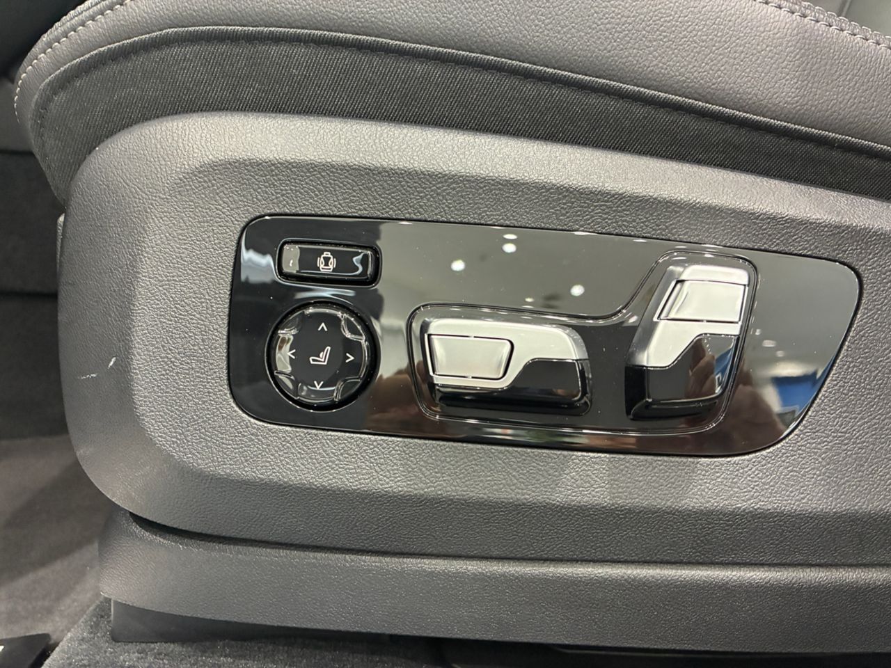 G05 X5 xDrive45e xLine XB1 PHEV