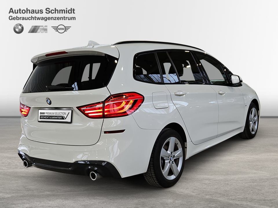 BMW 218