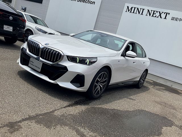 520i Sedan RHD