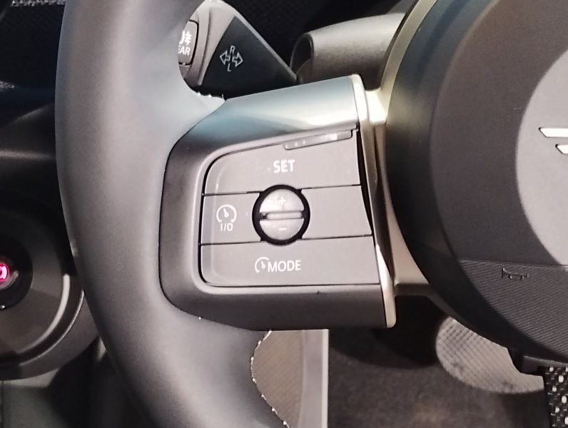 F66 MINI Cooper C 3Dr