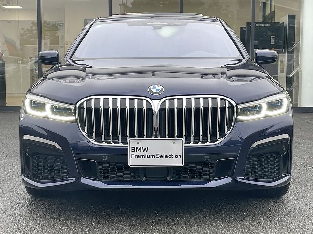 750i xDrive Sedan