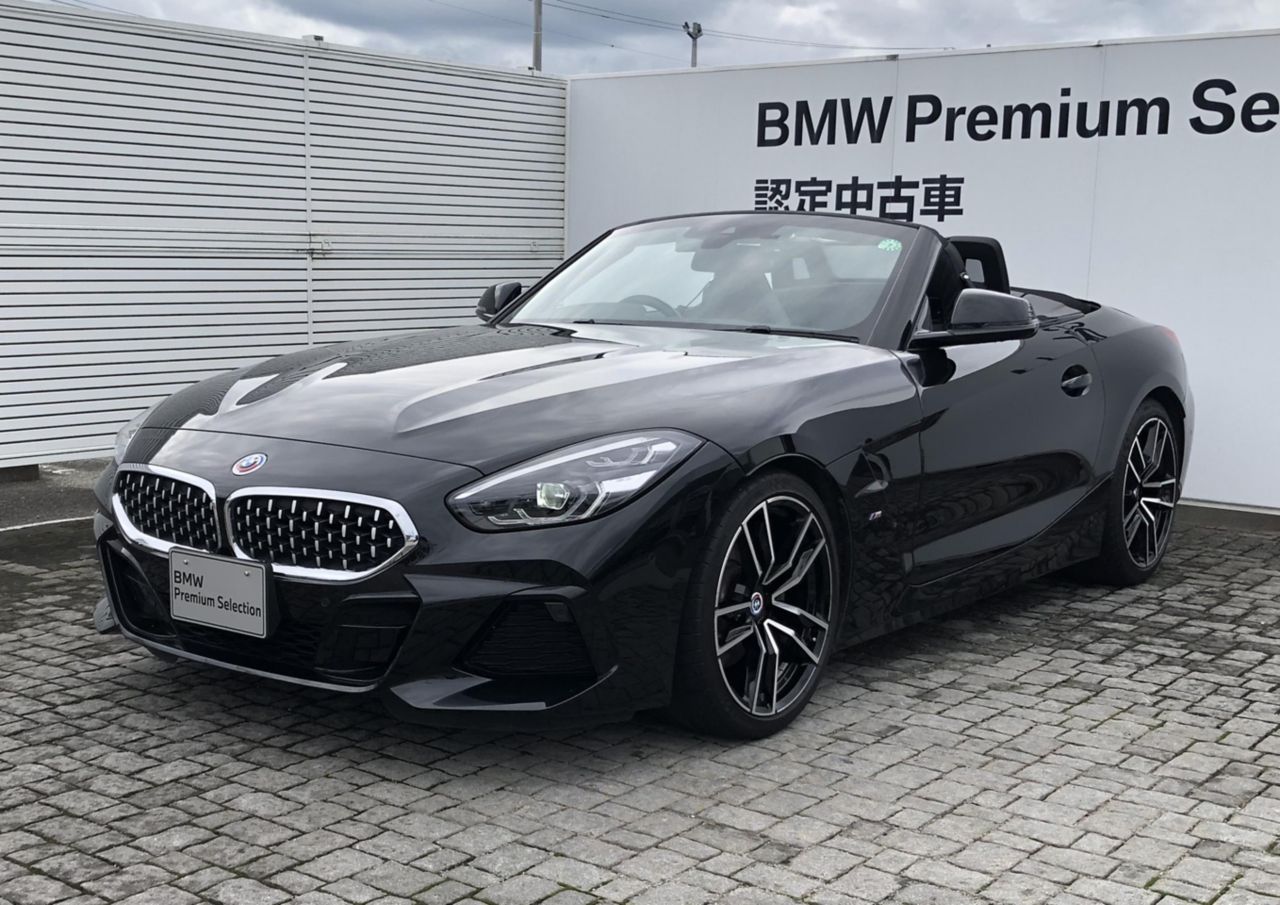 G29 z4 sDrive20i RHD