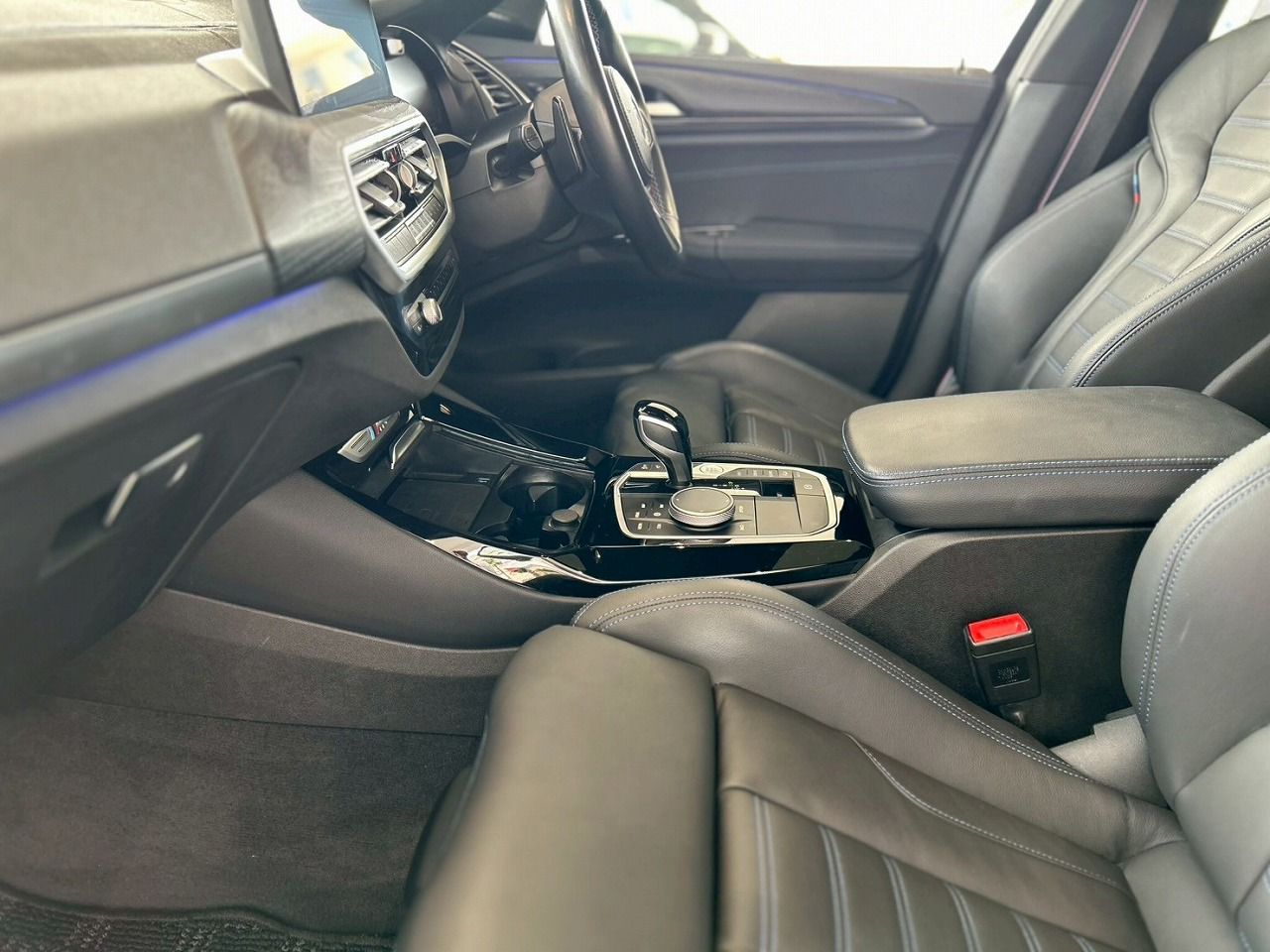 G01 X3 M40d RHD LCI ZA