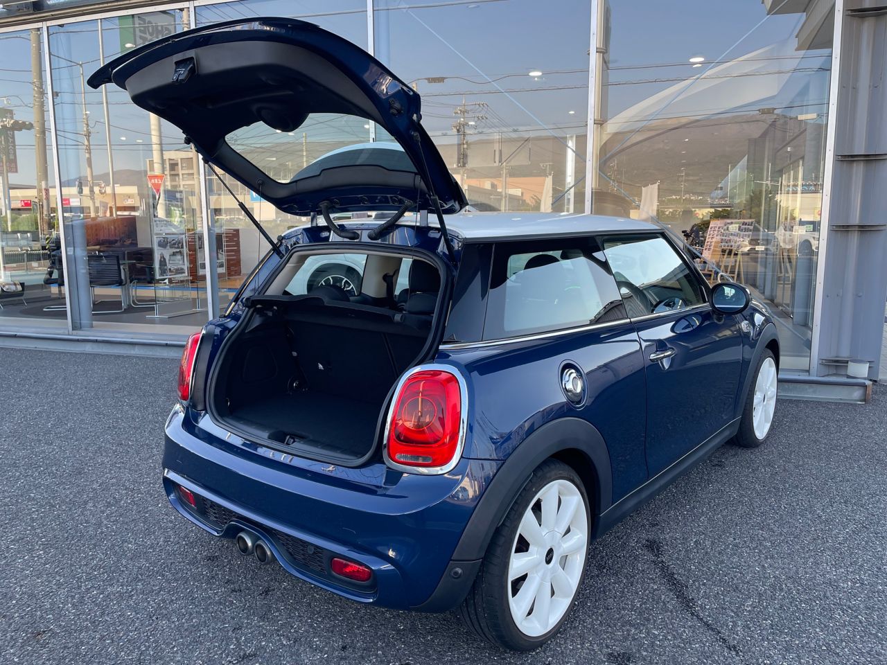F56 MINI COOPER S