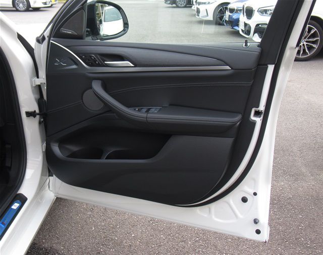 X4 xDrive20d RHD