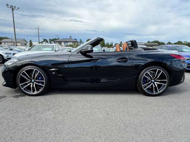 G29 z4 sDrive20i RHD