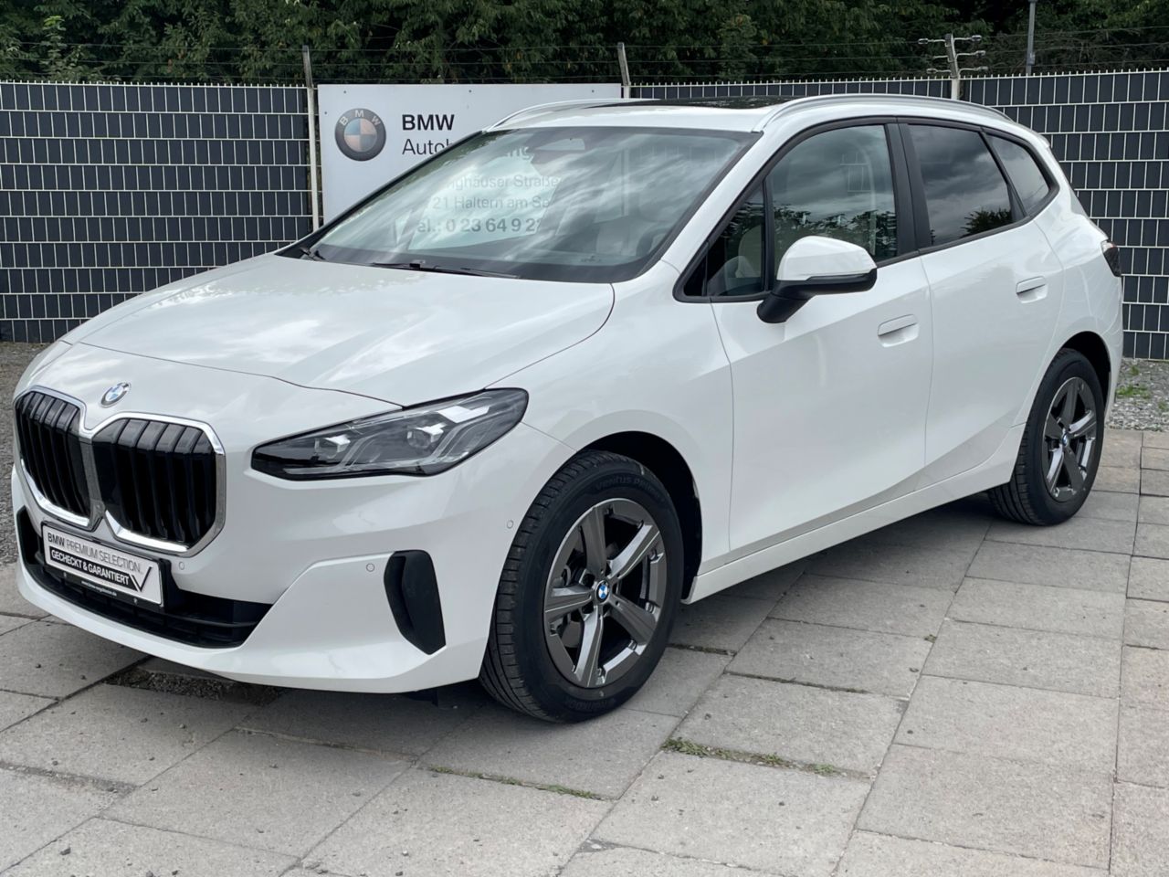 BMW 218