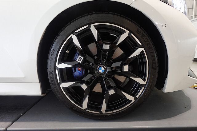 G20 320i Saloon LCI RHD MX