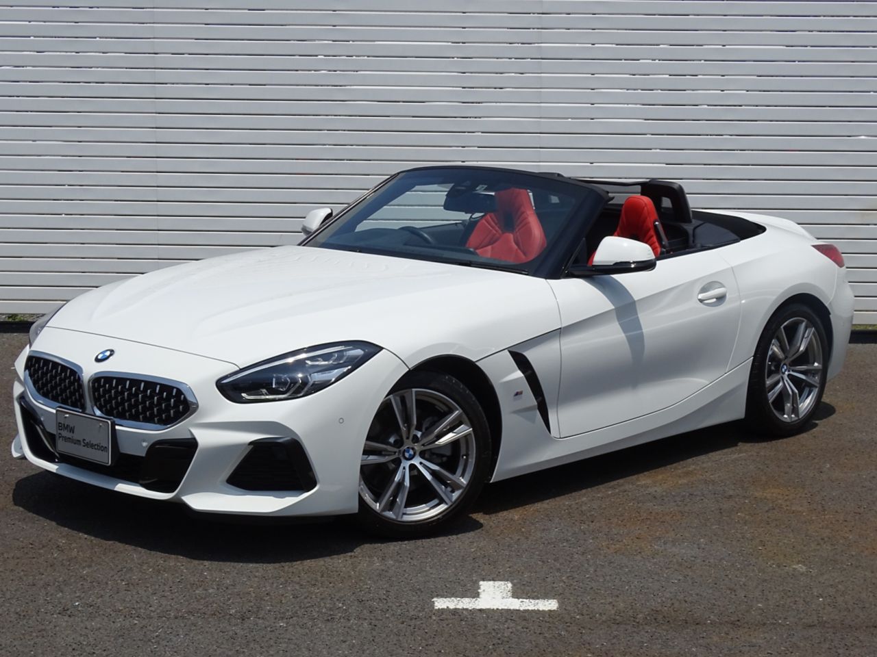 G29 z4 sDrive20i RHD