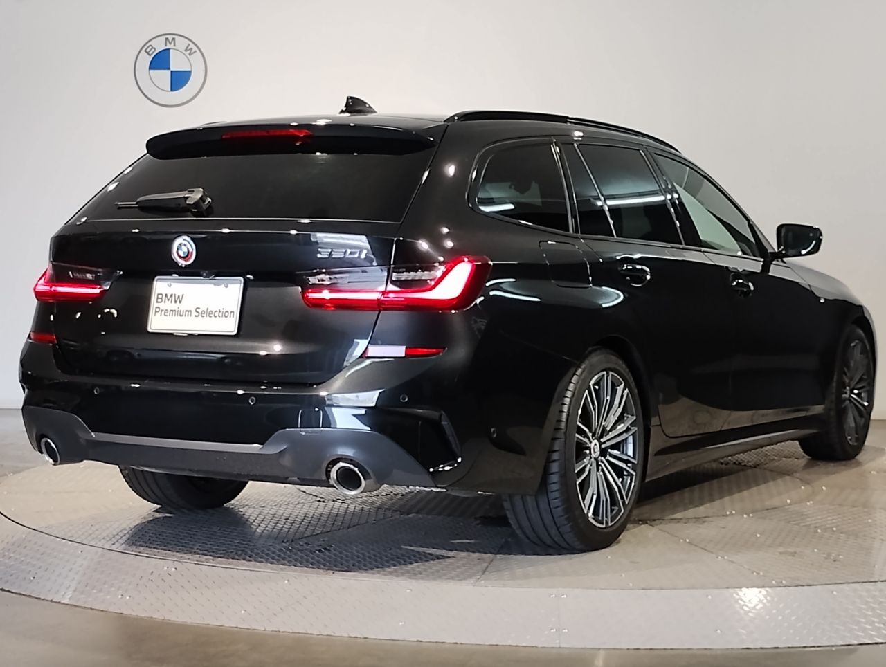 G21 320i RHD