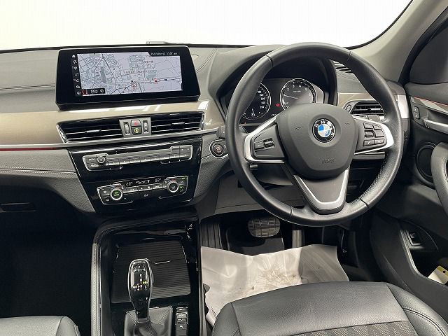 X1 sDrive18i RHD