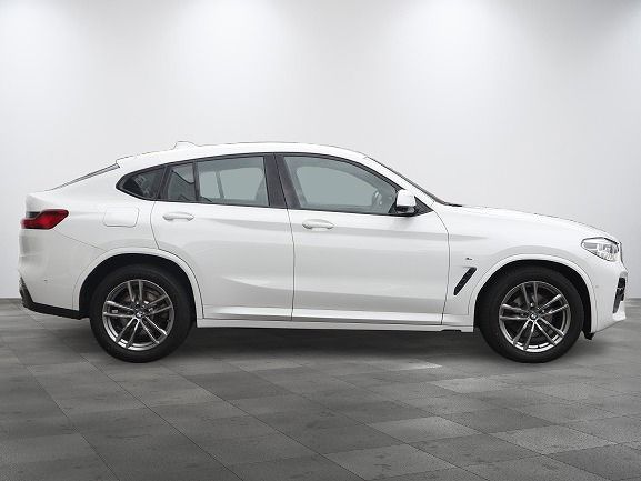X4 xDrive20d RHD