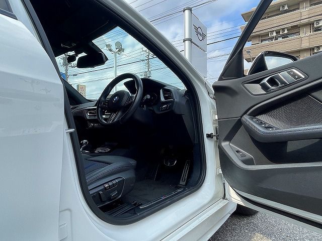 F40 118d Sports Hatch 5-door B47 2.0d