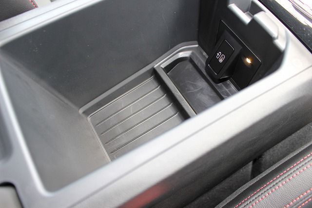 X4 xDrive20d RHD