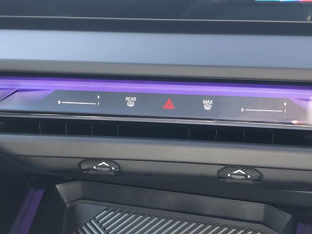 X3 M50 US