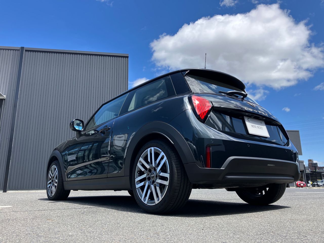 F66 MINI Cooper C 3Dr