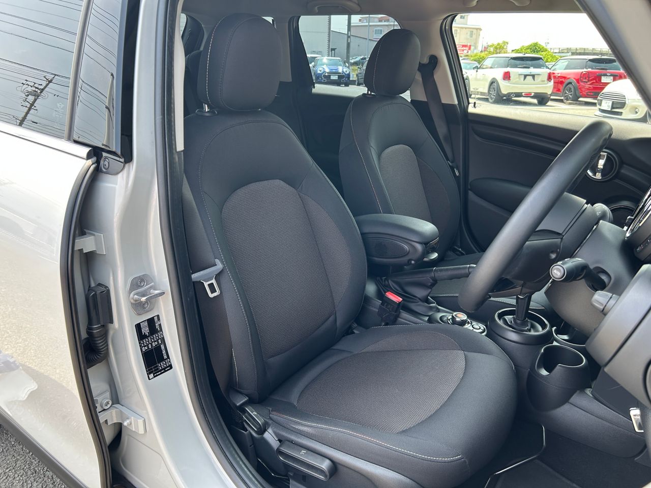 MINI F55 Cooper D 5dr Hatch LCI