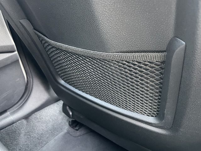 118D 5DOOR RHD