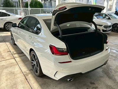 G20 330e Saloon RHD MX