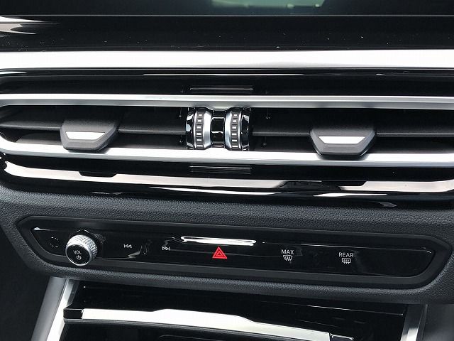 G82 M4 Competition M xDrive Coupe RHD