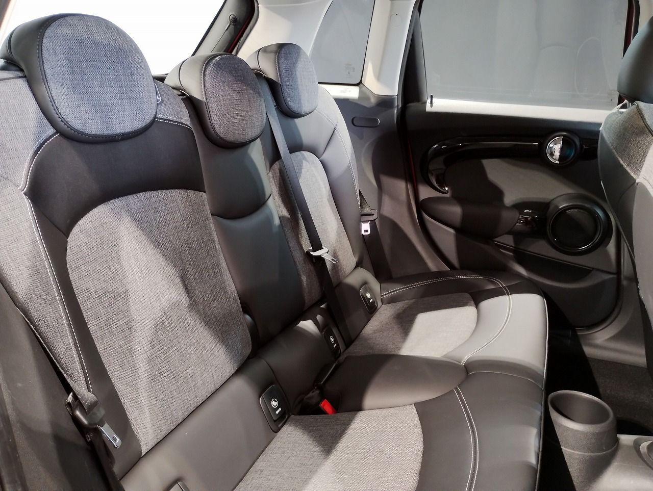 F55 MINI Cooper 5-Door Hatch LCI