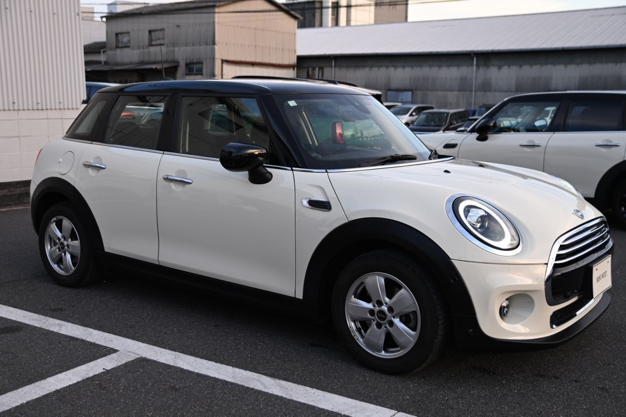 F55 MINI Cooper 5-Door Hatch LCI