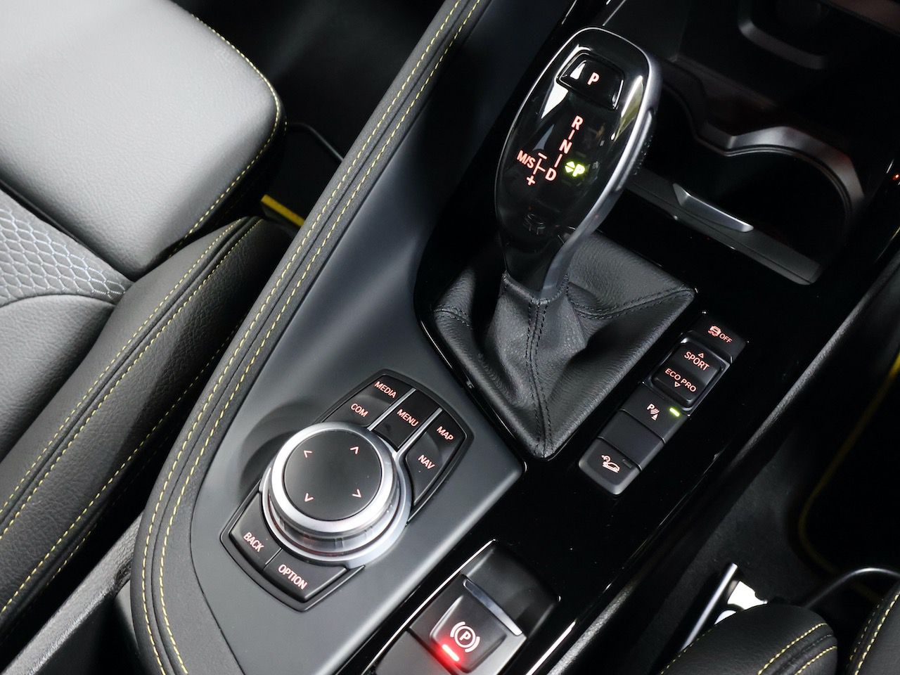 F39 X2 xDrive18d SAC B47 2.0d