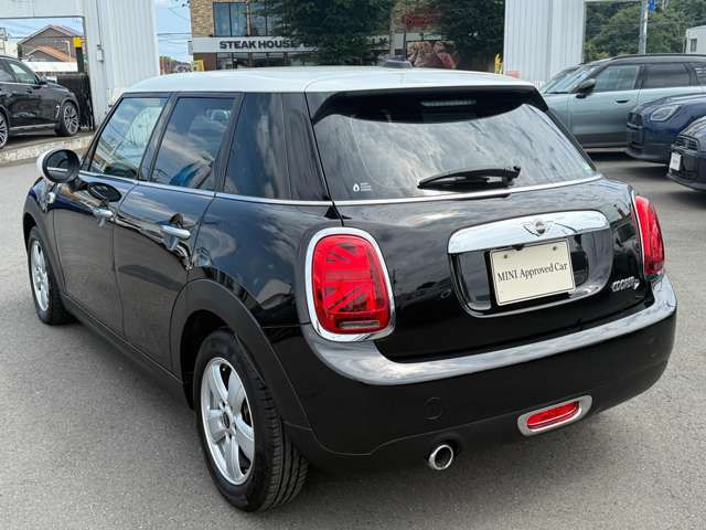 F55 COOPER D (AT)