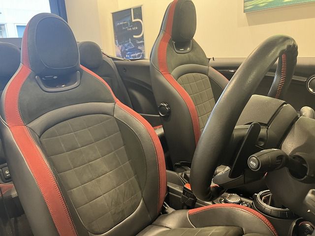 MINI JCW ｺﾝﾊﾞｰﾁﾌﾞﾙ