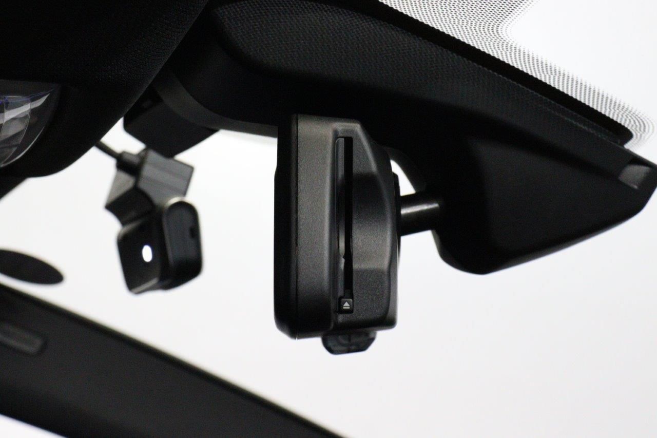 F39 X2 sDrive18i B38 1.5i SAC