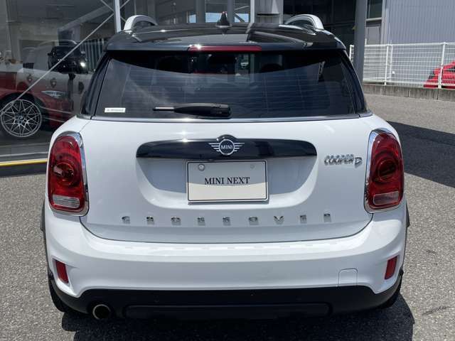 MINI CROSSOVER COOPER D