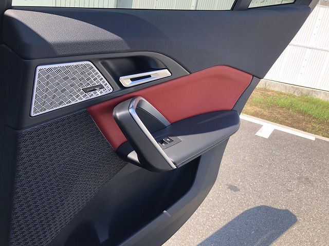 X2 M35i xDrive RHD