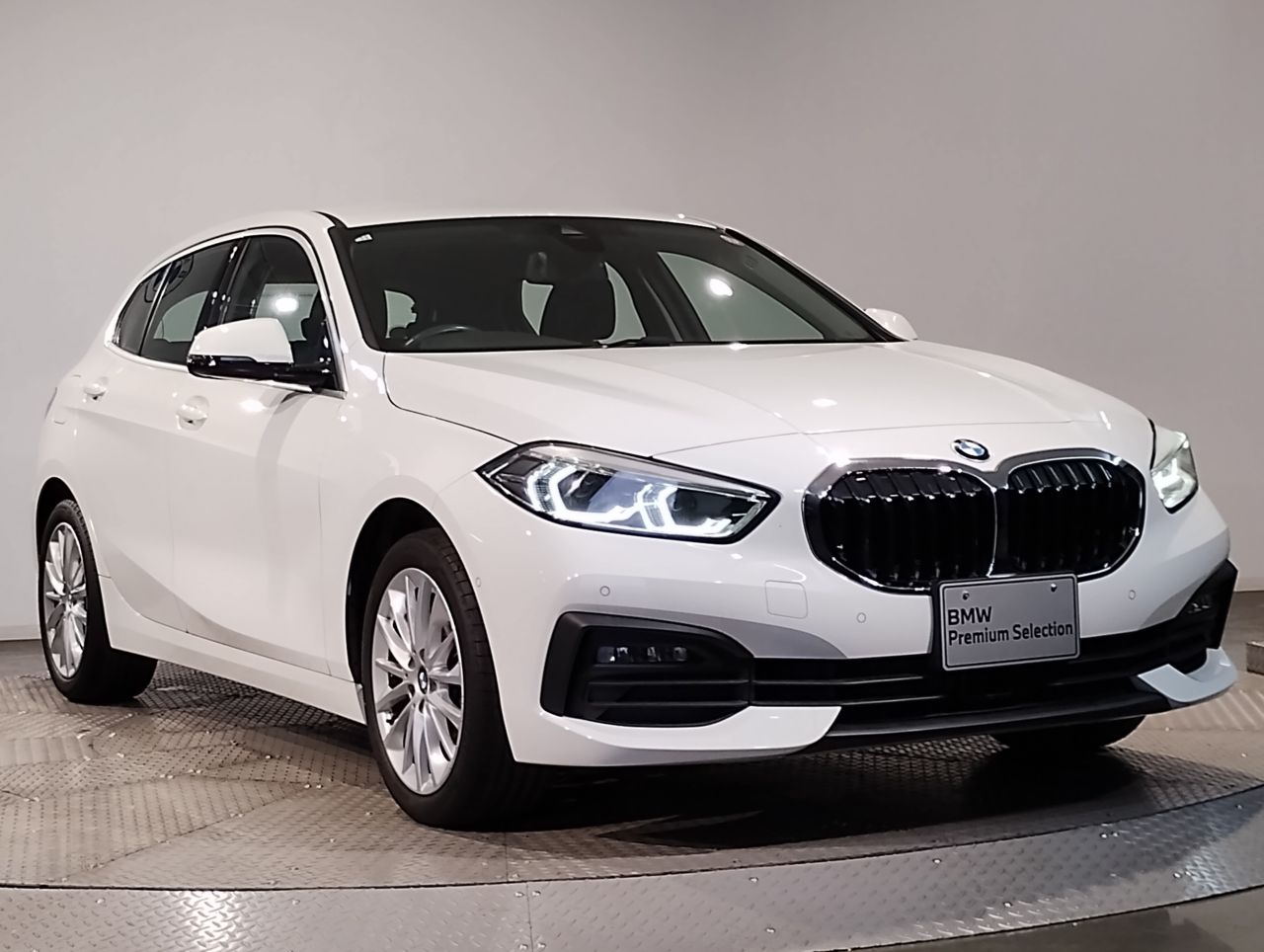 F40 118d Sports Hatch 5-door B47 2.0d