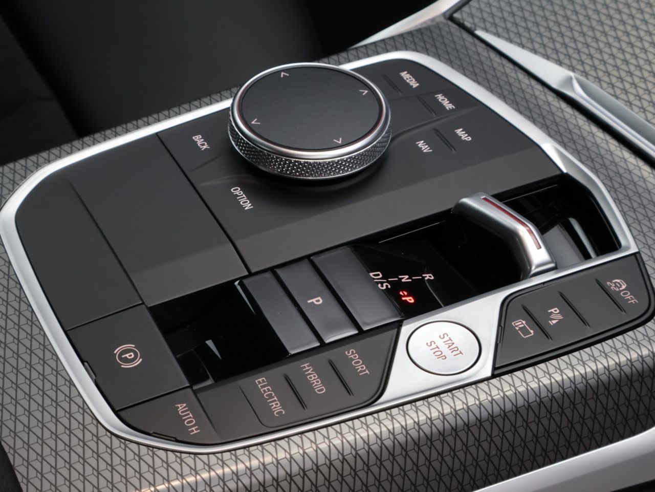 G20 330e Saloon LCI RHD MX