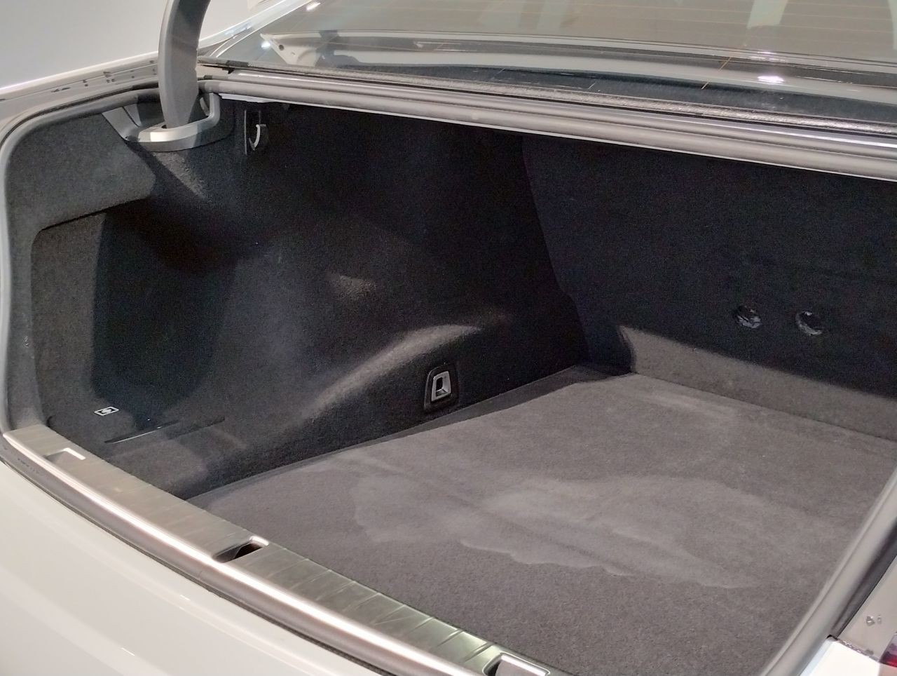 G11 740d xDrive Saloon RHD