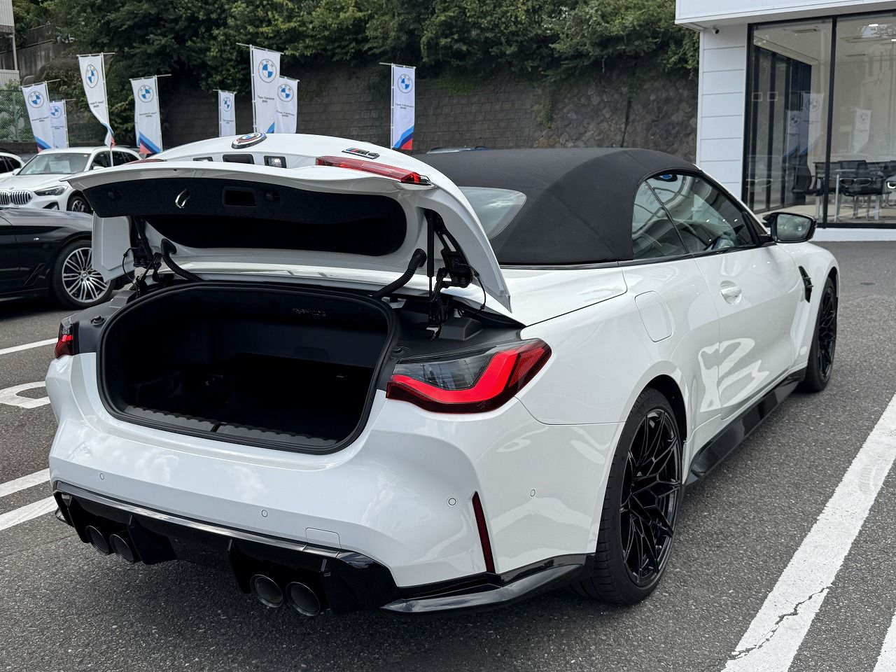 G83 M4 Competition M xDrive Competition RHD