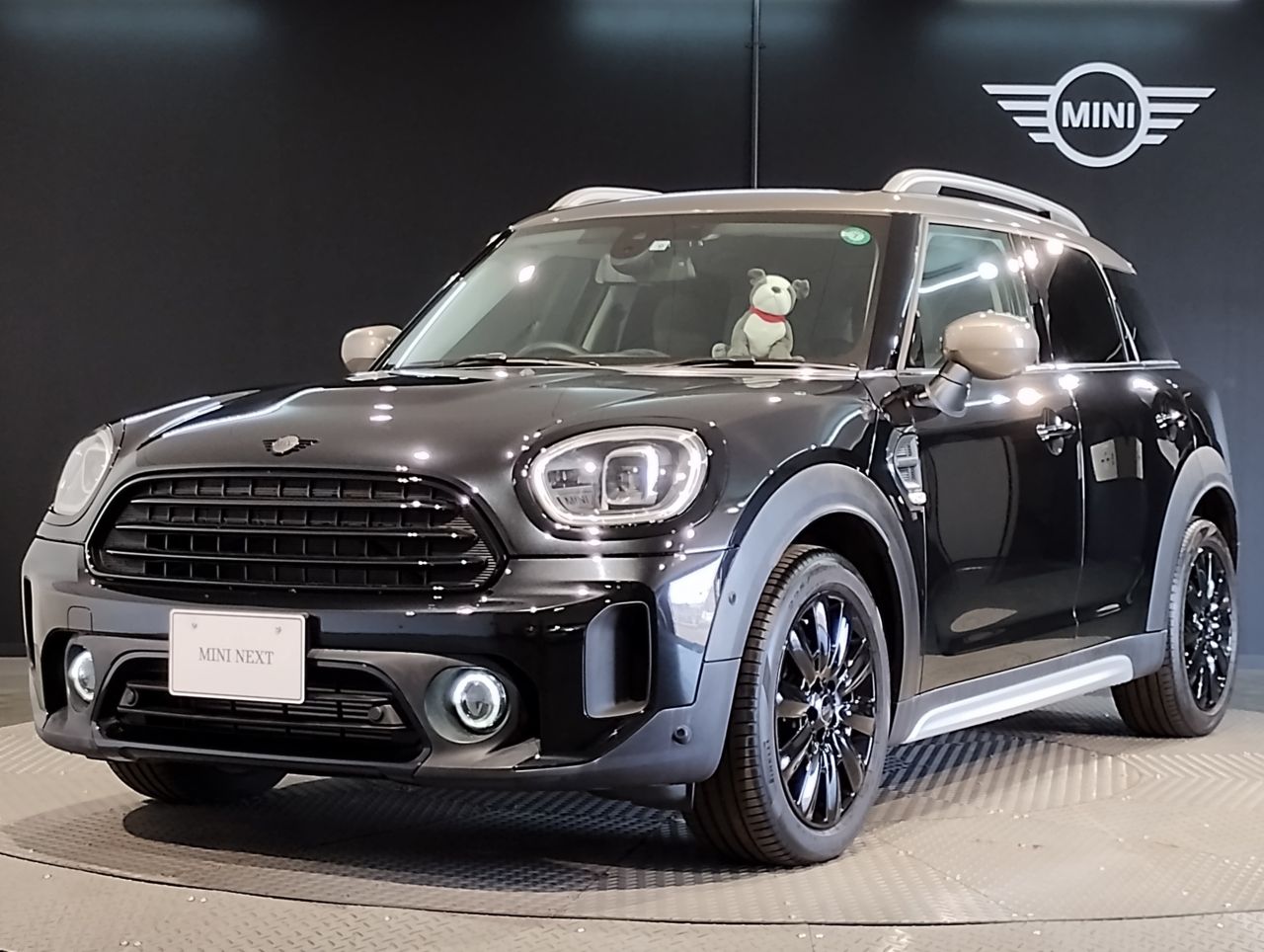 MINI COOPER D CROSSOVER.