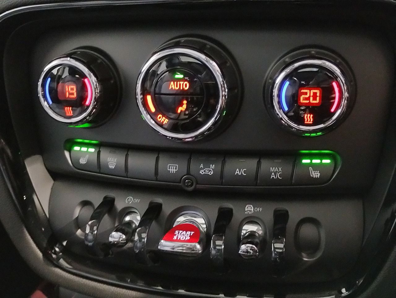 MINI COOPER S CLUBMAN