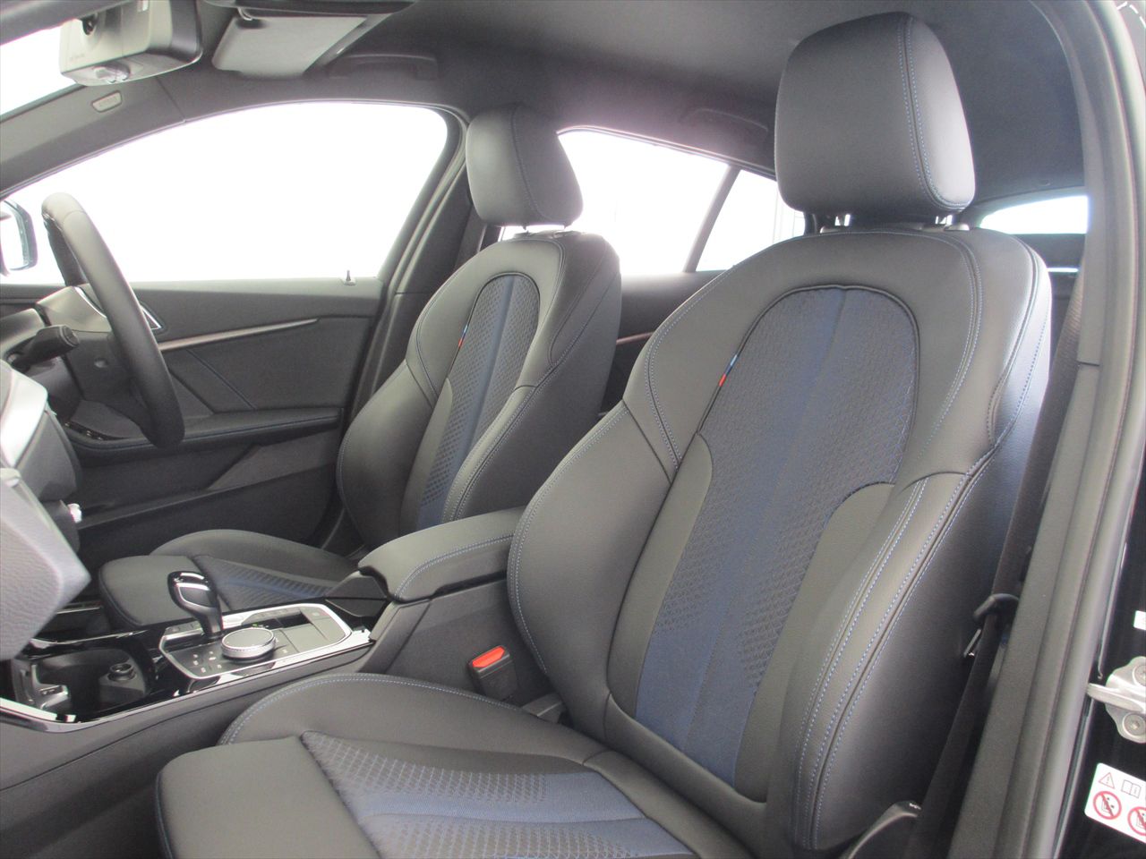 F40 118d Sports Hatch 5-door B47 2.0d