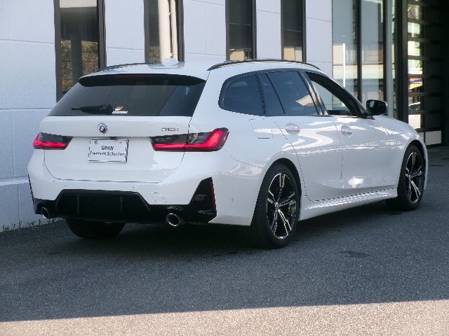 318i Touring RHD