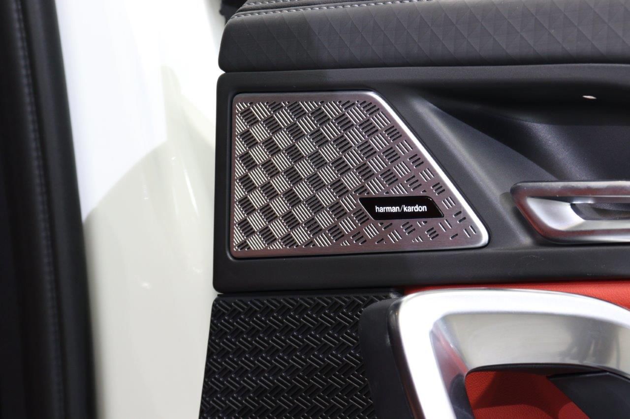 X2 M35i xDrive RHD